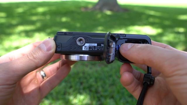 The VERY FIRST Sony Mirrorless Camera! смотреть онлайн