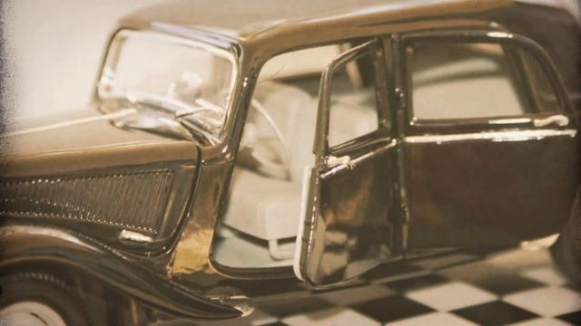 1953 Citroen 15 V8 смотреть онлайн