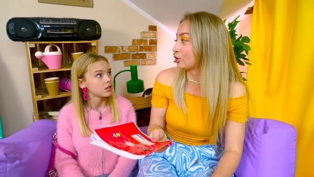 Бідна Мама vs Багата Мама | Я Закохалась в Заможного Хлопця смотреть онлайн