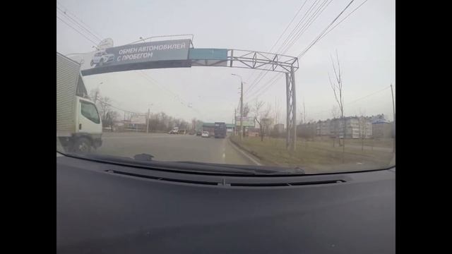 Учимся правильно находить места для остановки на улице Большая и Проспект 60 лет Октября смотреть онлайн