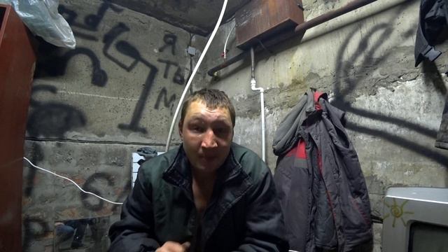 СЛАВА ВЕРНУЛСЯ В ТЕПЛО/НАЧИНАЕМ ОБЛАГОРАЖИВАТЬ ЕГО БЕРЛОГУ/ГОТОВ К НОВОЙ ЖИЗНИ смотреть онлайн