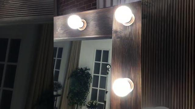 Обзорное видео зеркала в стиле LOFT