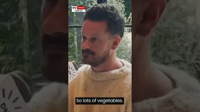 Gwyneth Paltrow ‘doesn’t look great’ on her ‘starvation diet’ смотреть онлайн