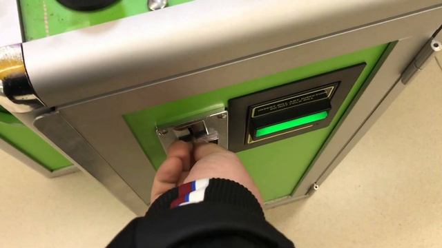 ВЫИГРАЛ и ПОДАРИЛ БОЛЬШУЮ ИГРУШКУ ВЫИГРАННУЮ В АВТОМАТЕ ХВАТАЙКА, ТОМУ КТО ЕЁ ОЧЕНЬ СИЛЬНО ХОТЕЛ смотреть онлайн