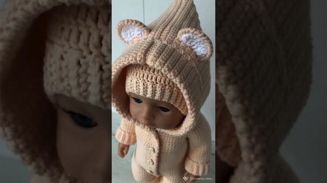 Вязаный комбинезон для куклы baby born. Crochet outfit for baby born doll. смотреть онлайн