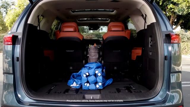 2022 Kia Carnival Expert Review смотреть онлайн
