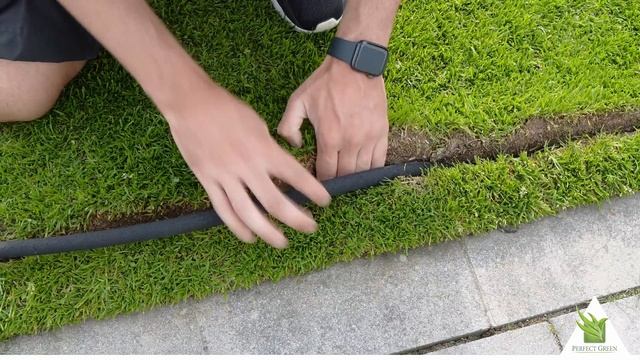 Trockene Rasenkanten | Perlschlauch als Randbewässerung | Bewässerung um Spielturm | Teil 4 смотреть онлайн