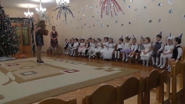 новогодний утренник в ДОУ 408 г Казани 27.12.13г смотреть онлайн