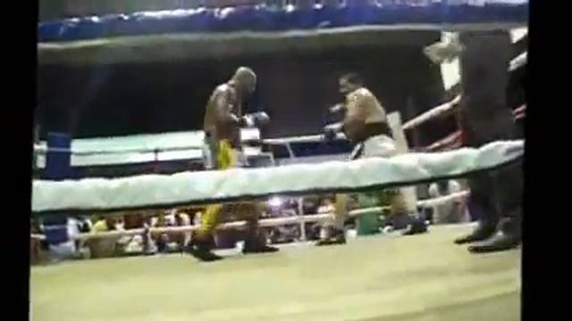 Marcelo "Trovoada" Ferreira dos Santos vs. Saúl "El Fénix Asesino" Farah смотреть онлайн