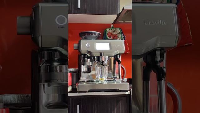 Breville Oracle Touch BES990 demo for Rod 16/06/2021 смотреть онлайн