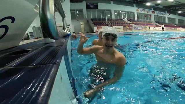 HOW TO STAY UNDERWATER EASIER! смотреть онлайн