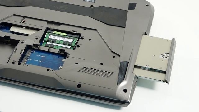 Asus Republic of Gamers G752 - disassemble and inside look - Timelapse смотреть онлайн