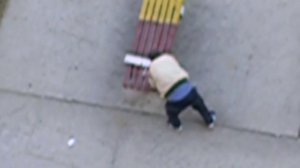 Мужик упал и разбил голову!!!