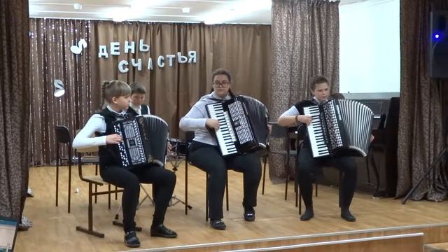 ЧЕРНОИСТОЧИНСКАЯ ДМШ АНСАМБЛЬ смотреть онлайн