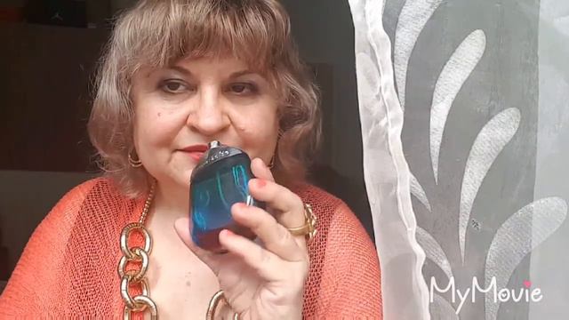 Рассматриваю ароматы моего племянника и кое что из женского. смотреть онлайн