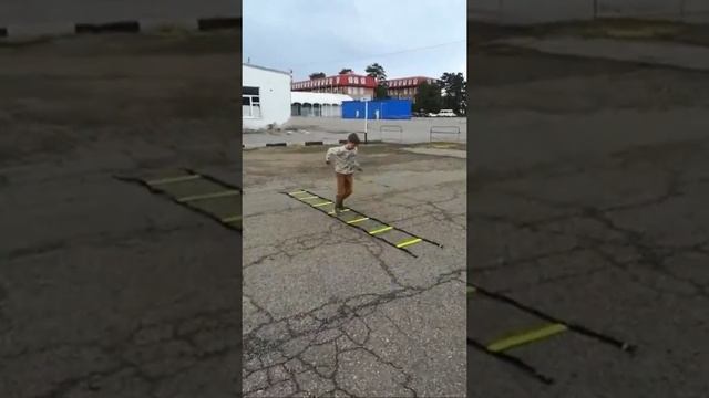 Координационная лесенка. Скорость ног смотреть онлайн