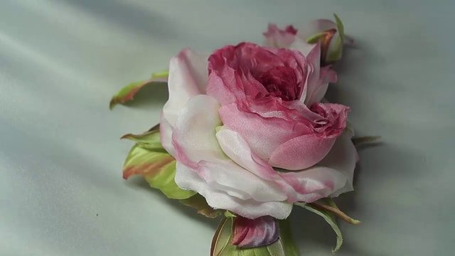 Роза брошь   Verona