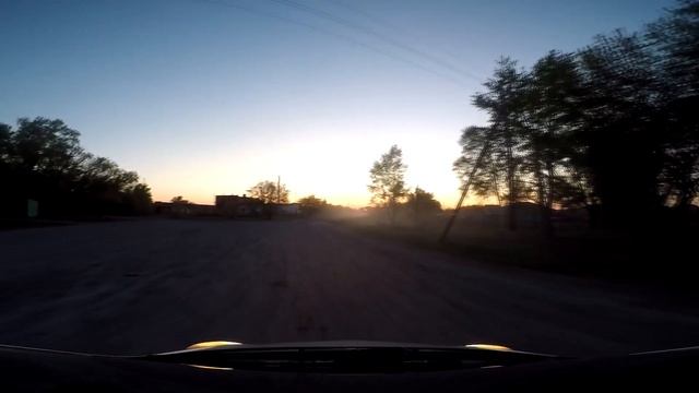 пылищааа... один из жителей села ушел от погони дпс. смотреть онлайн