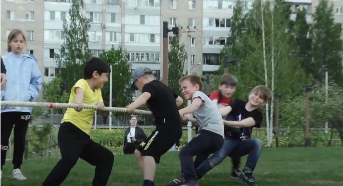 Спортивный праздник в Зима-Лето парке. 20 мая 2023 г. смотреть онлайн