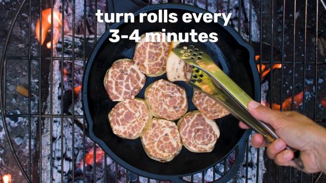 Campfire Cinnamon Rolls | Pillsbury смотреть онлайн