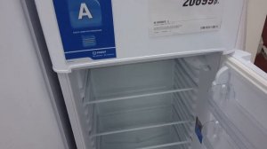 Холодильник INDESIT TIA 16