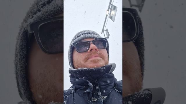 как быдло быкует и требует сдавать денежные средства на 8 марта смотреть онлайн