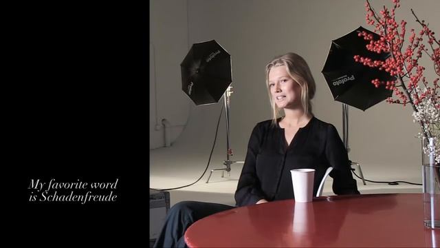 Toni Garrn: Just Add German VIP Interview смотреть онлайн