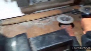 Как разобрать Фен . С помошью Самодельной отвертки