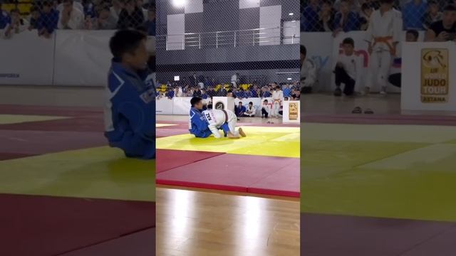 Ли Данияр - бронзовый призёр Республиканского турнира, в весовой категории до 55 кг, среди 2008-200