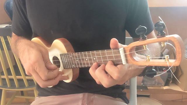 ukulele soprano slim caravellekitchen смотреть онлайн