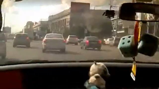 На Prelude по Moscowским пробкам :) смотреть онлайн