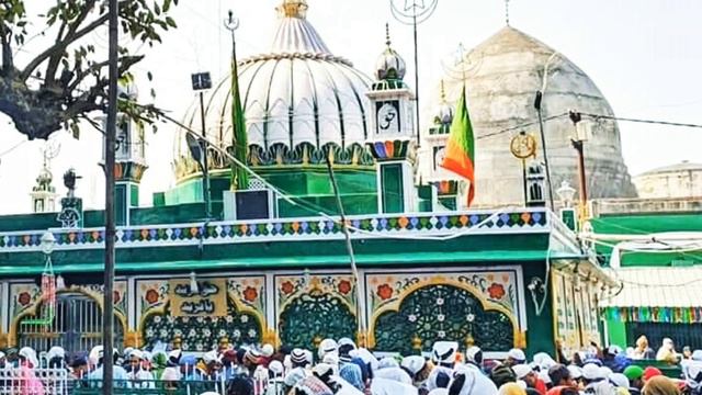 ਕਲੀਅਰ ਵਾਲੇ ਸਾਬਰ ਪੀਅਾ ਦੀ ਕਵਾਲੀ Kaliyer Wale Sabar Piya Di Qawwali смотреть онлайн