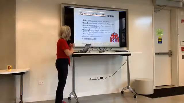 Elysabeth Alfano Delivers Her State of the Plant-based Union! смотреть онлайн