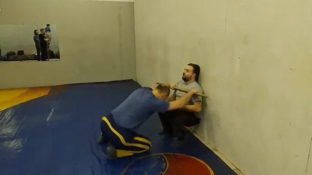 Работа у стены смотреть онлайн
