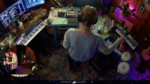 Fix You - Danielle Allard [Coldplay Cover] смотреть онлайн