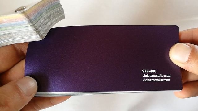 ORACAL® Violet metallic matt 970-406 смотреть онлайн