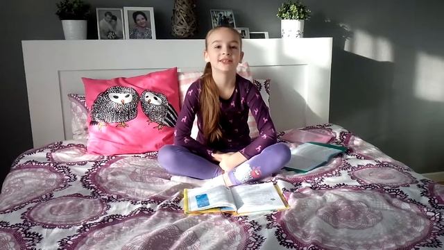 Делаю домашнее задание (читаю стихи), так как пока болею и сижу дома смотреть онлайн