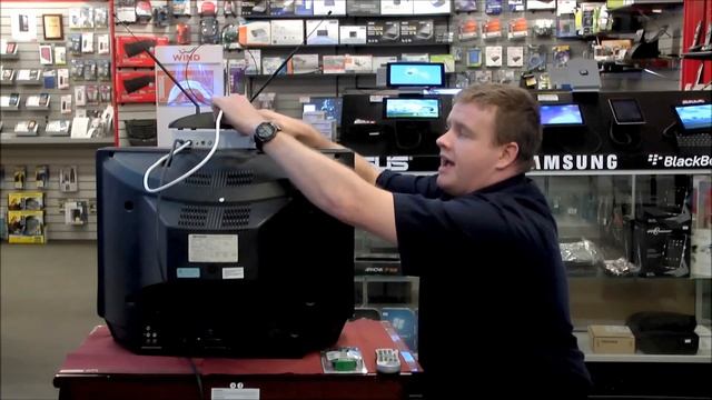 How to get digital over the air signal to an older television смотреть онлайн