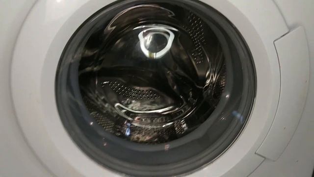 Experiment - Two Extremely Overfilled with Water and Door Opening - Washing Machines смотреть онлайн
