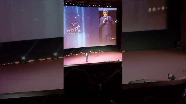 Выступление основателя компании FABERLIC, лидера политической партии НОВЫЕ ЛЮДИ, А.Г.Нечаева. смотреть онлайн