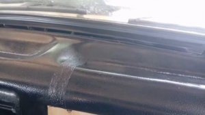 Удаление трещин на панели управления автомобиля.