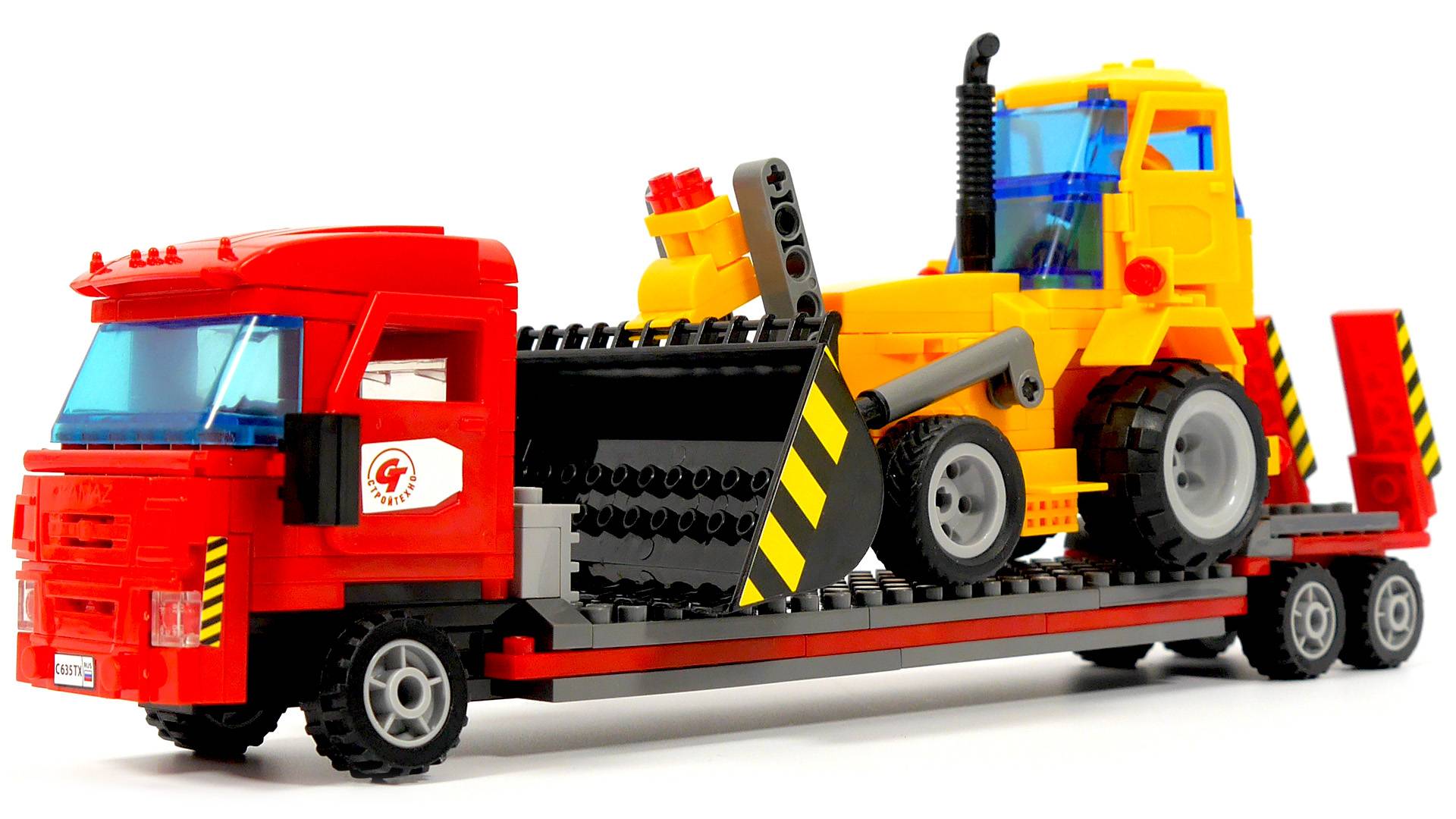 Собираем бульдозер на Камазе из LEGO - конструктор Город Мастеров 8869 смотреть онлайн