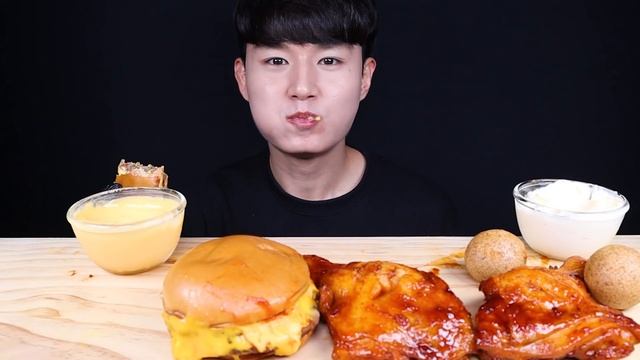 치즈버거 치즈볼 붐바스틱 치킨 먹방ASMR MUKBANG TRIPLE CHEESEBURGERS & SPICY BBQ CHICKEN チキン チーズバーガー Eating Sounds