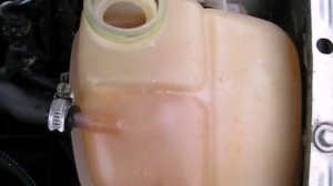 Опель Астра G. Отмыл расширительный бачек