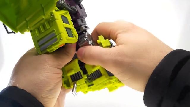 Video Review of the Transformers Generation Toy Gravity Builder GT-01A Scraper(aka Scrapper) смотреть онлайн
