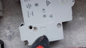 Автомат ABB. Оригинал? Подделка? Или? http://elektrik777.ru/