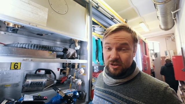 Пожарная часть Сокольники – что в пожарной машине и внутри каланчи? смотреть онлайн