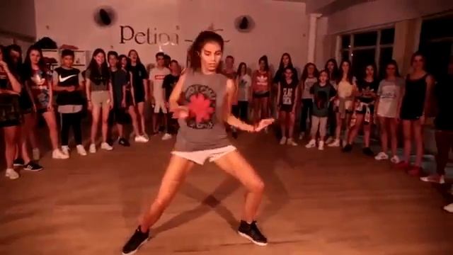 رقص فرقة اجنبية على اغنية mi genet روعة смотреть онлайн
