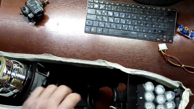 Делаем светодиодные линзы BI LED для Мицубиши Галант своими руками 12 часть 3 Подгоняем линзы,маску смотреть онлайн
