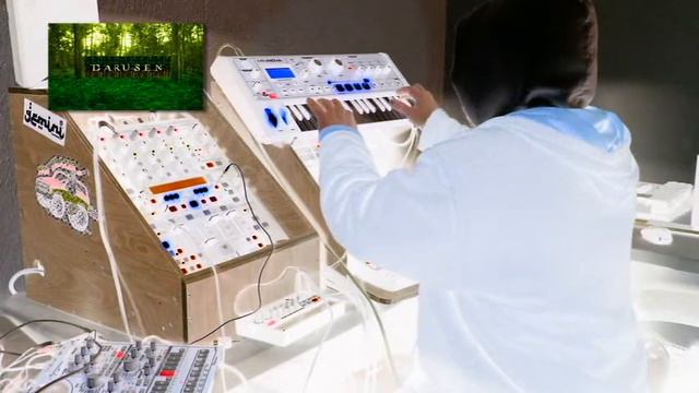 Quick, ambient, improv on the Novation Mininova synthesizer ~ DARUSEN смотреть онлайн